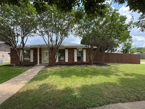2818 Gayle Drive