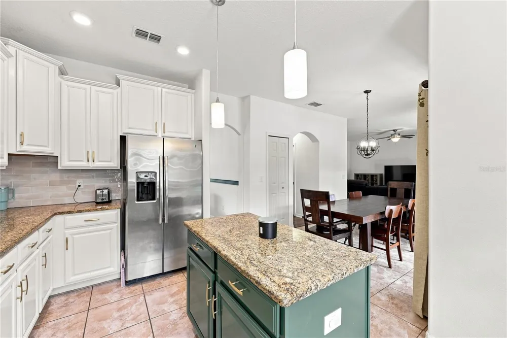 16613 MYRTLE SAND DRIVE Wimauma, FL 33598