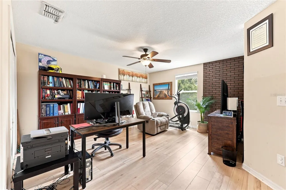 16613 MYRTLE SAND DRIVE Wimauma, FL 33598