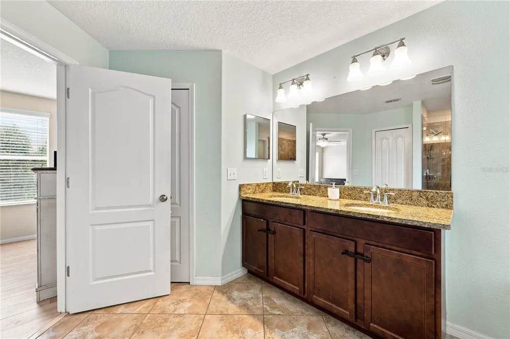 16613 MYRTLE SAND DRIVE Wimauma, FL 33598
