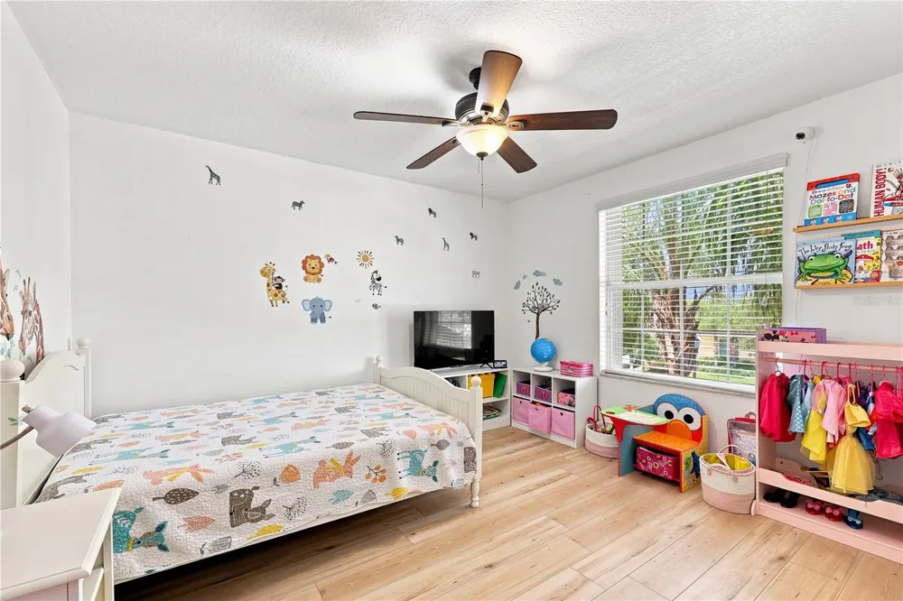 16613 MYRTLE SAND DRIVE Wimauma, FL 33598