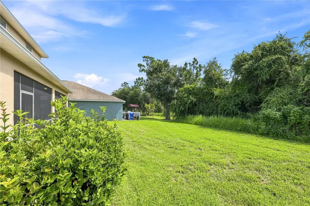 16613 MYRTLE SAND DRIVE Wimauma, FL 33598