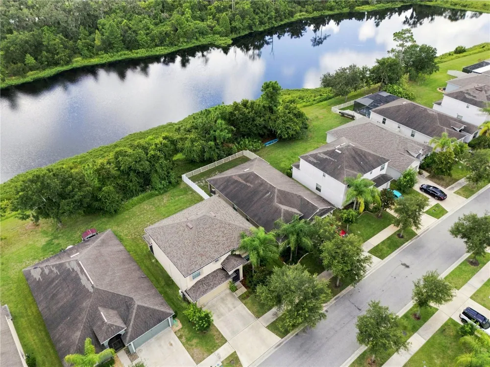 16613 MYRTLE SAND DRIVE Wimauma, FL 33598