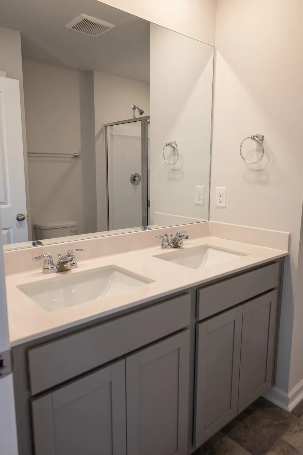 1310 Preakness Lane Lewisburg, TN 37091