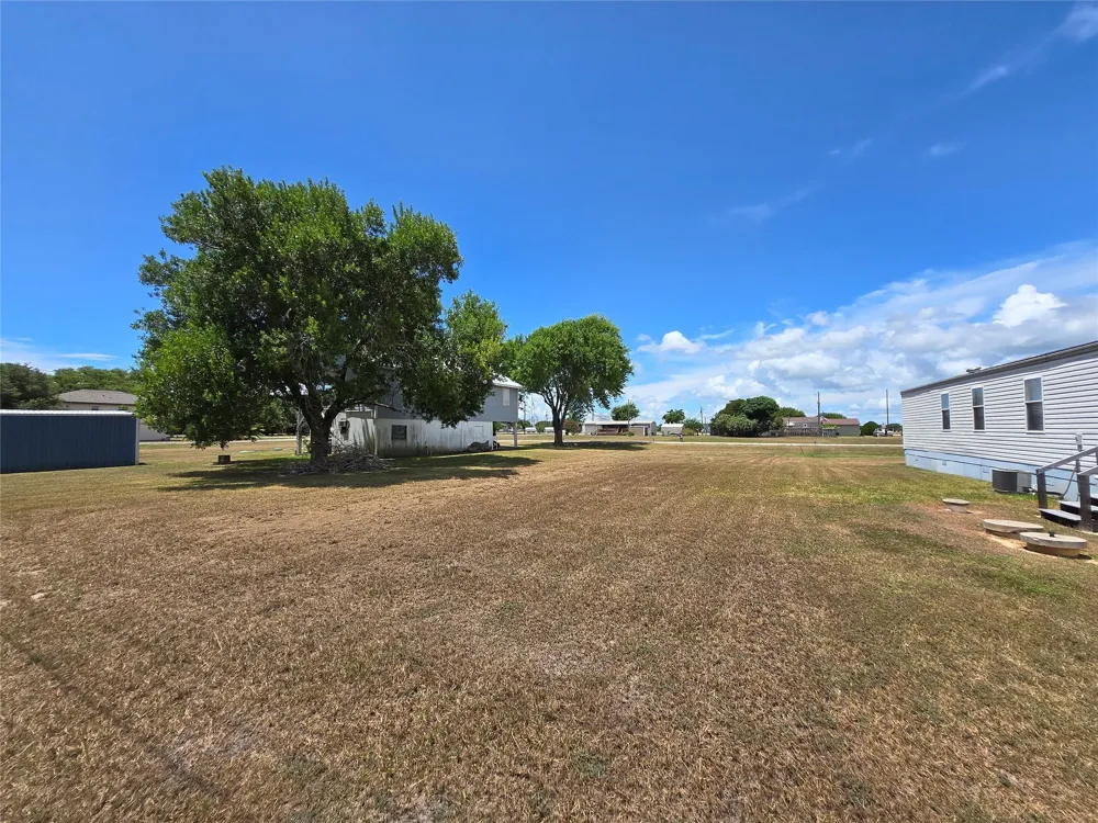 279 Swallow Drive Palacios, TX 77465