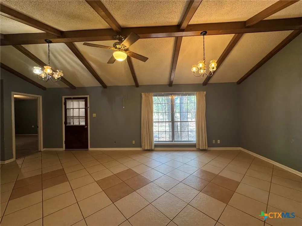 2405 Osage Road Gatesville, TX 76528