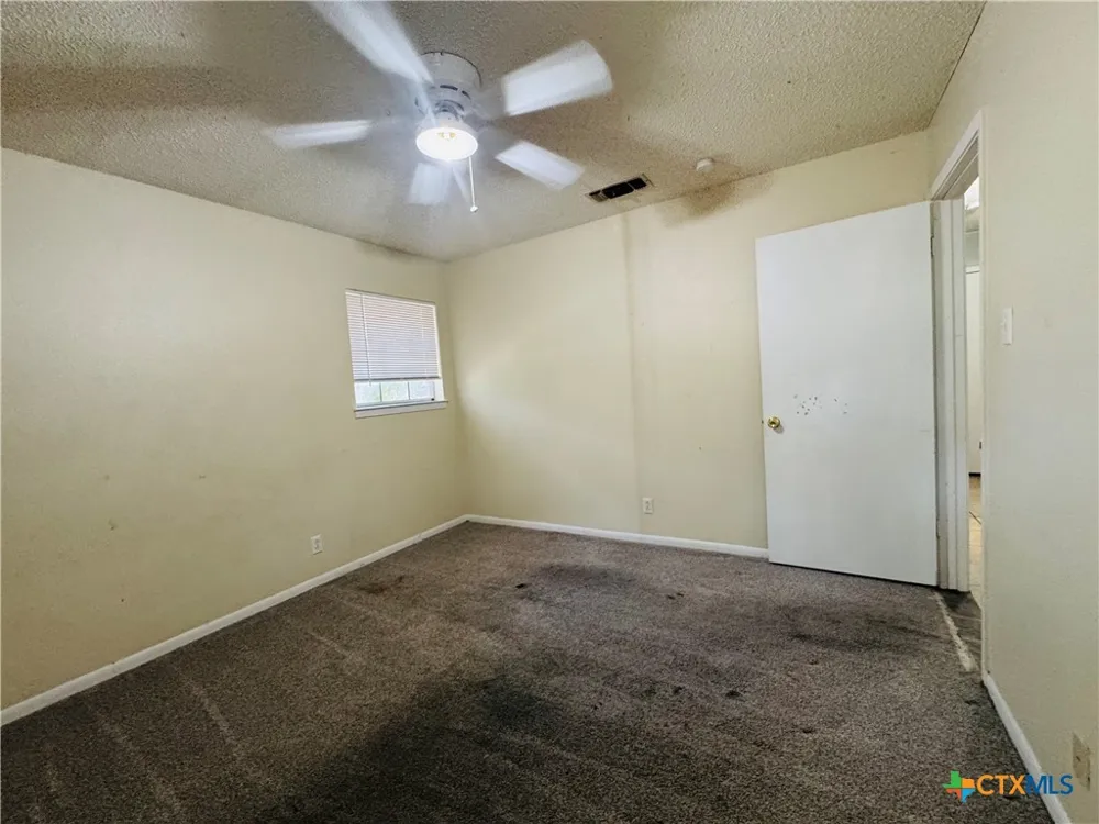 2405 Osage Road Gatesville, TX 76528