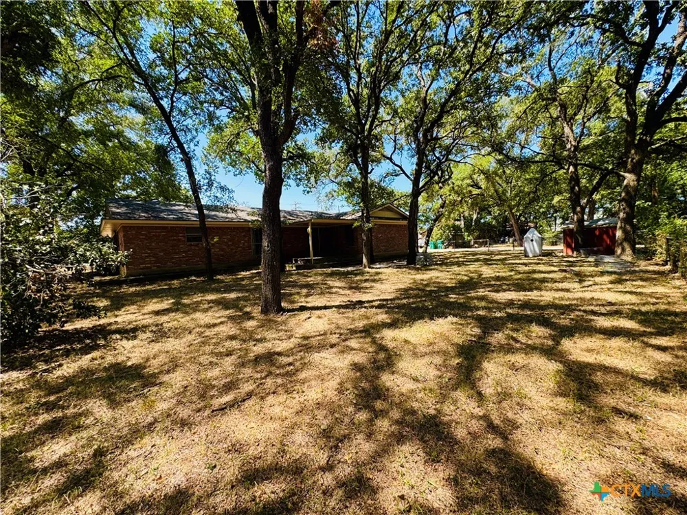 2405 Osage Road Gatesville, TX 76528