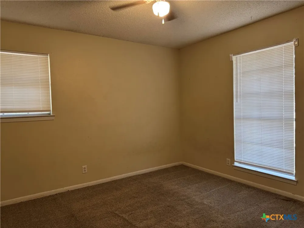 2405 Osage Road Gatesville, TX 76528
