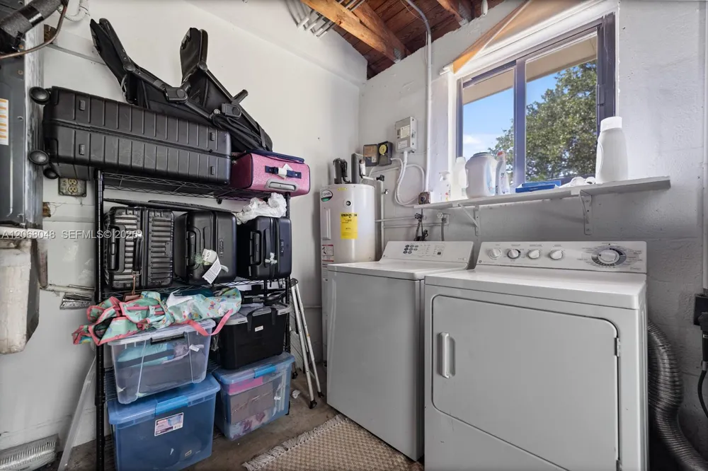 8620 SW 159th St Palmetto Bay, FL 33157