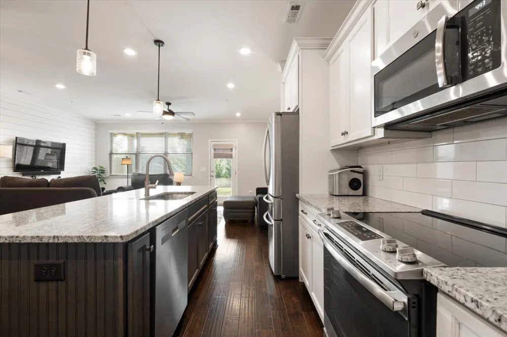3037 Sassafras Ln Thompsons Station, TN 37179
