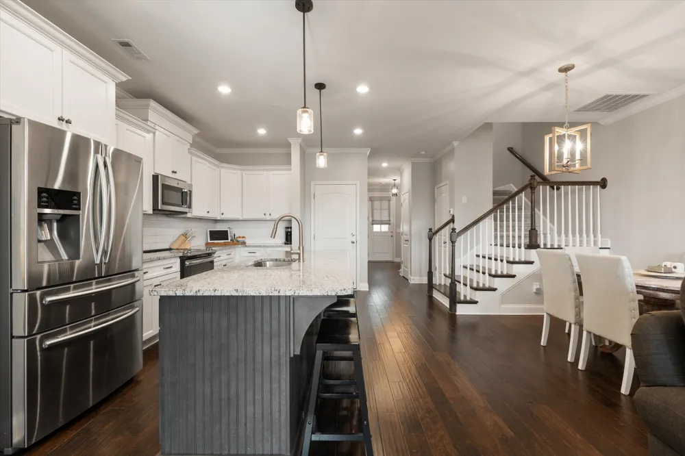 3037 Sassafras Ln Thompsons Station, TN 37179