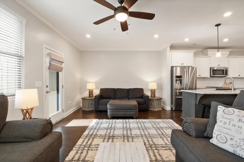3037 Sassafras Ln Thompsons Station, TN 37179