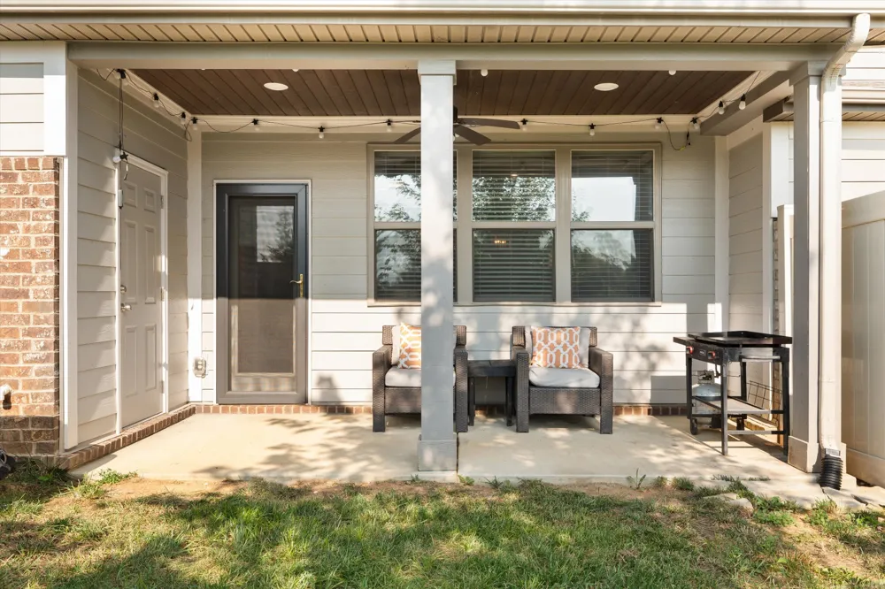 3037 Sassafras Ln Thompsons Station, TN 37179