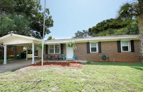 127 Pryor Drive