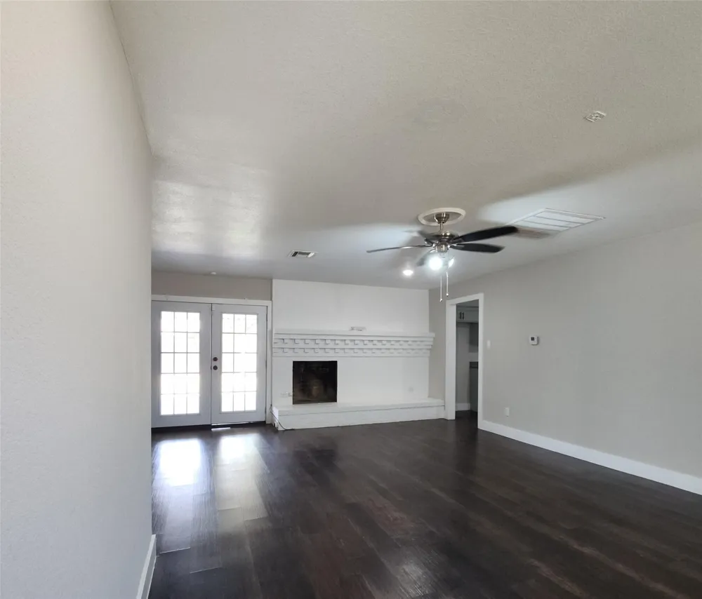 1000 La Villeta Street Mexia, TX 76667