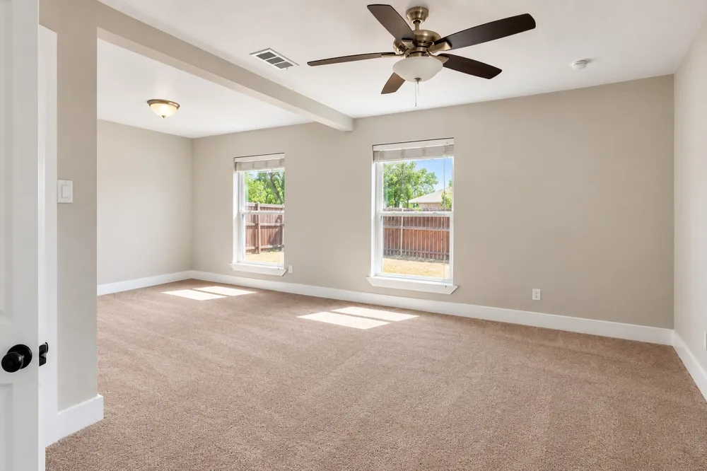 1000 La Villeta Street Mexia, TX 76667