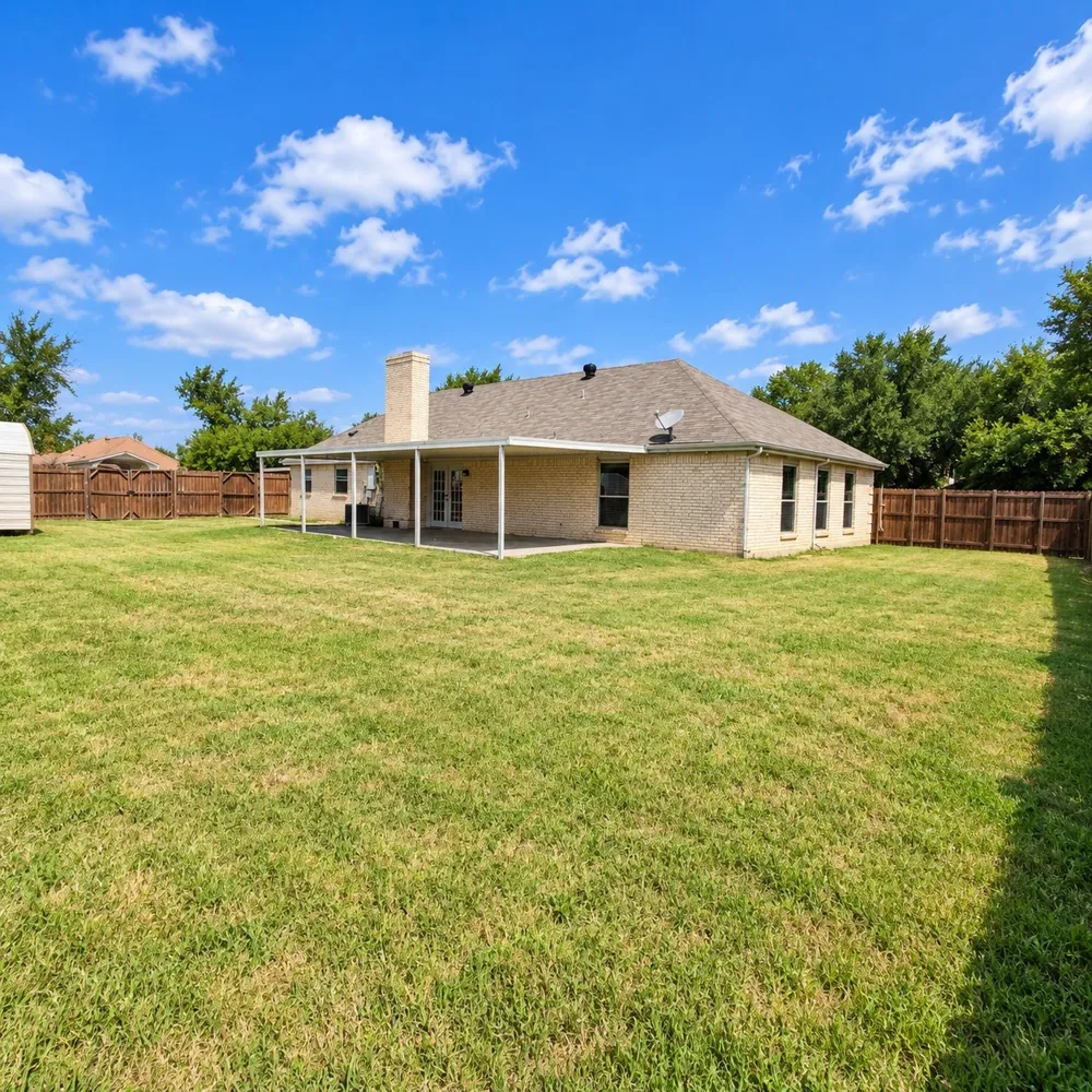 1000 La Villeta Street Mexia, TX 76667