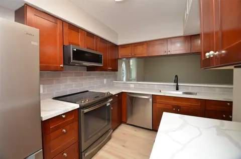 76 W Park West Drive