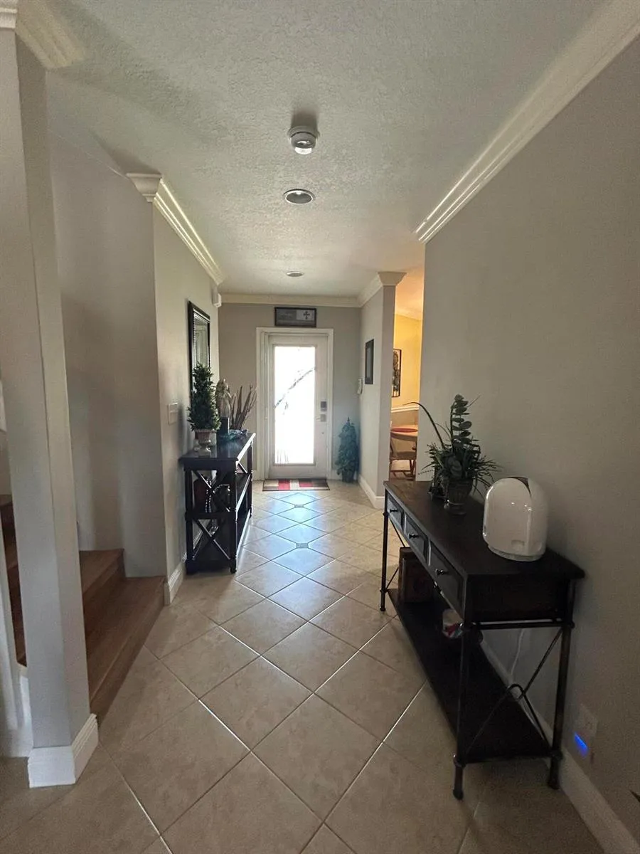 10470 Pelican Drive Wellington, FL 33414