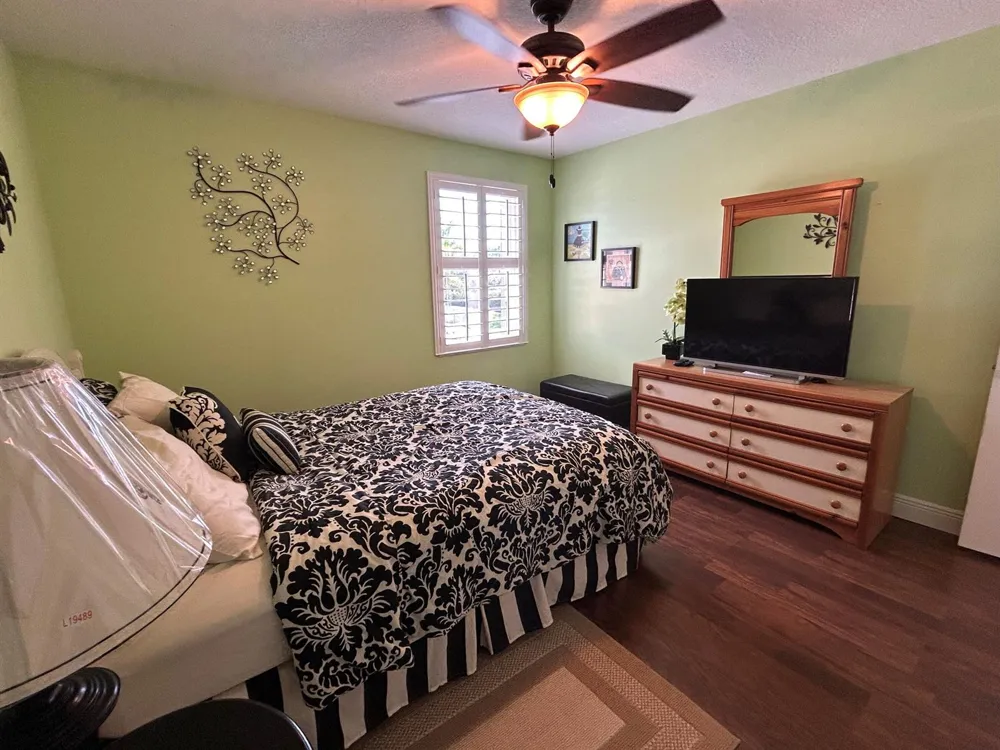 10470 Pelican Drive Wellington, FL 33414