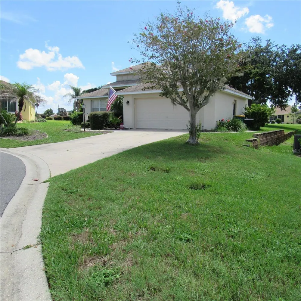 3204 ANTIGUA BAY LANE Tavares, FL 32778