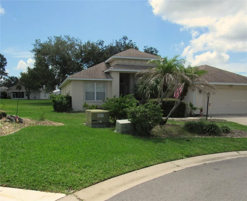 3204 ANTIGUA BAY LANE Tavares, FL 32778