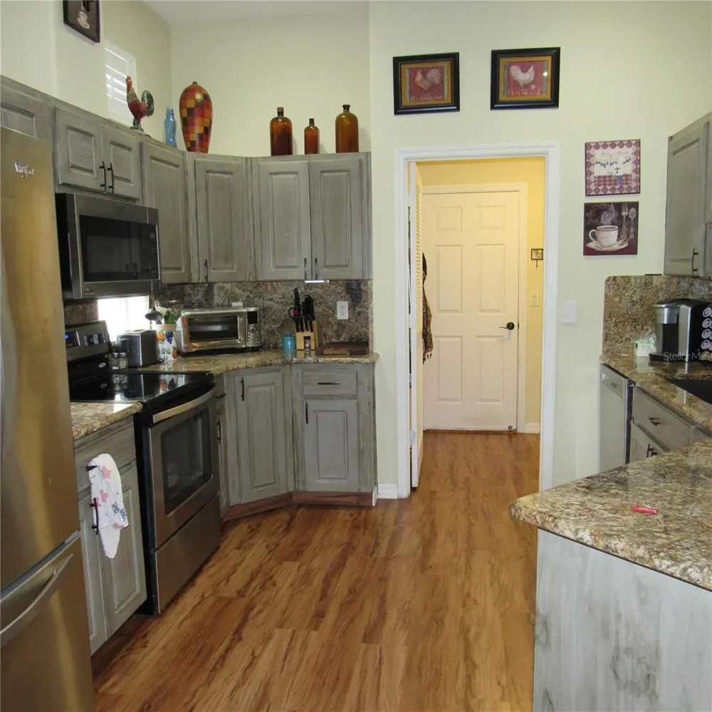 3204 ANTIGUA BAY LANE Tavares, FL 32778