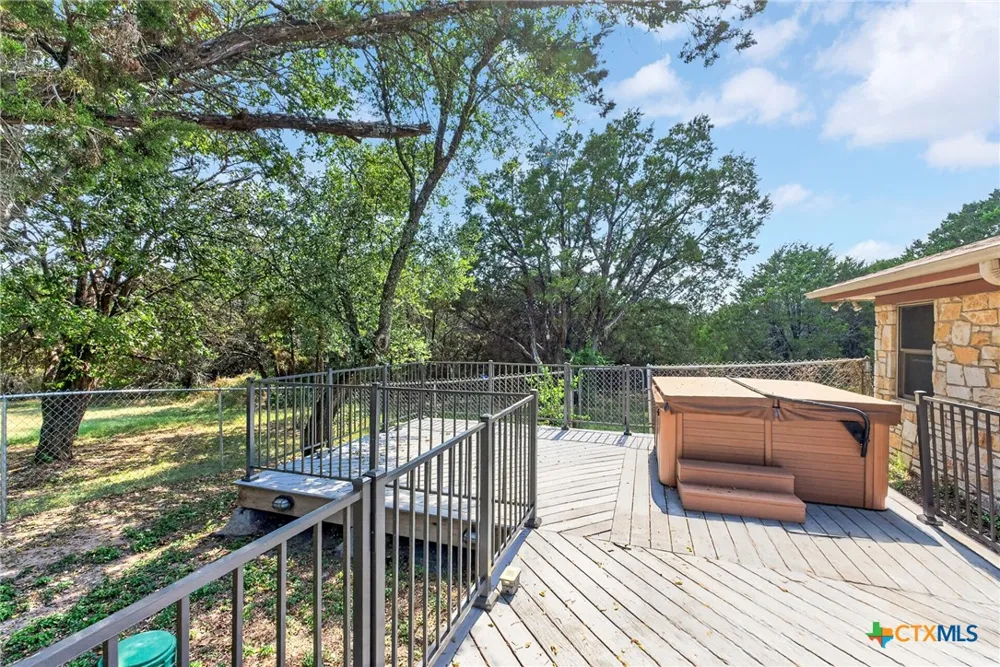 381 County Road 4755 Kempner, TX 76539
