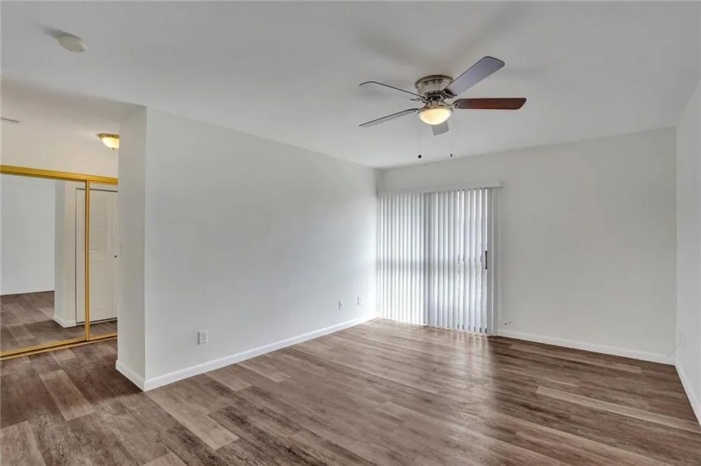 4924 SHERIDAN STREET Hollywood, FL 33021