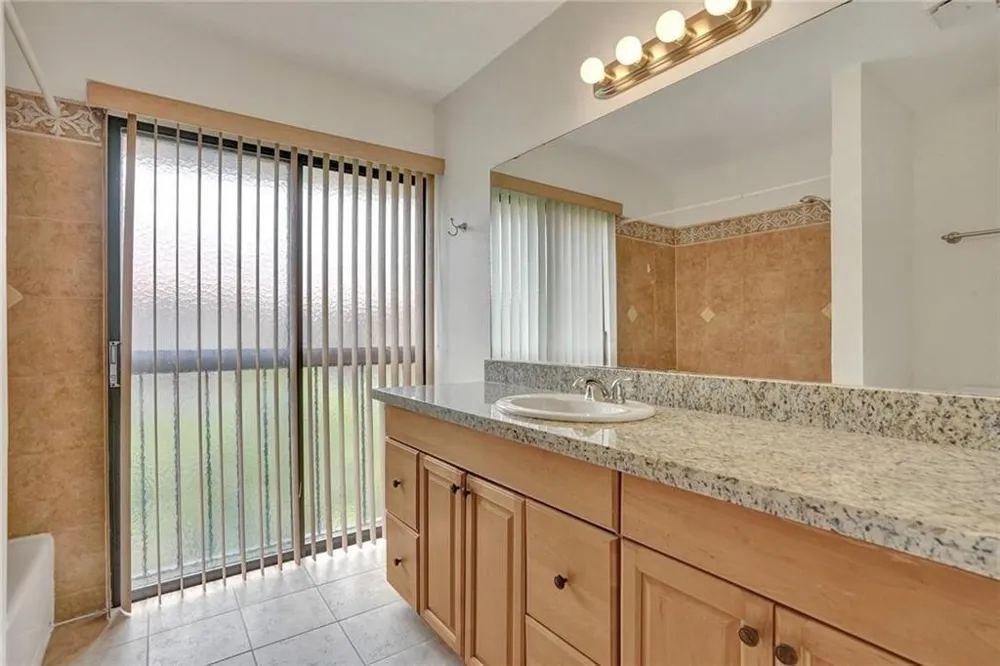 4924 SHERIDAN STREET Hollywood, FL 33021