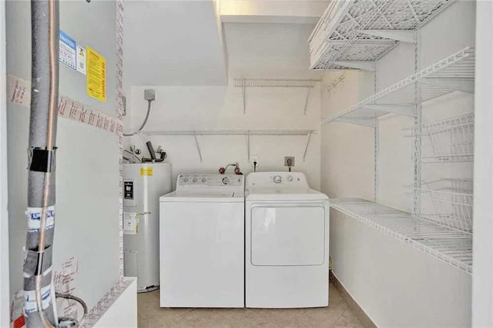4924 SHERIDAN STREET Hollywood, FL 33021