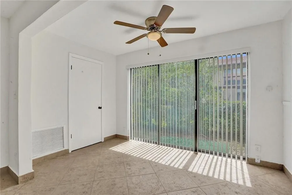 4924 SHERIDAN STREET Hollywood, FL 33021