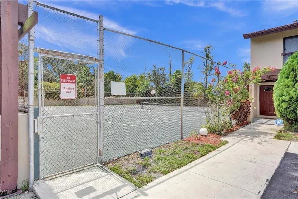 4924 SHERIDAN STREET Hollywood, FL 33021