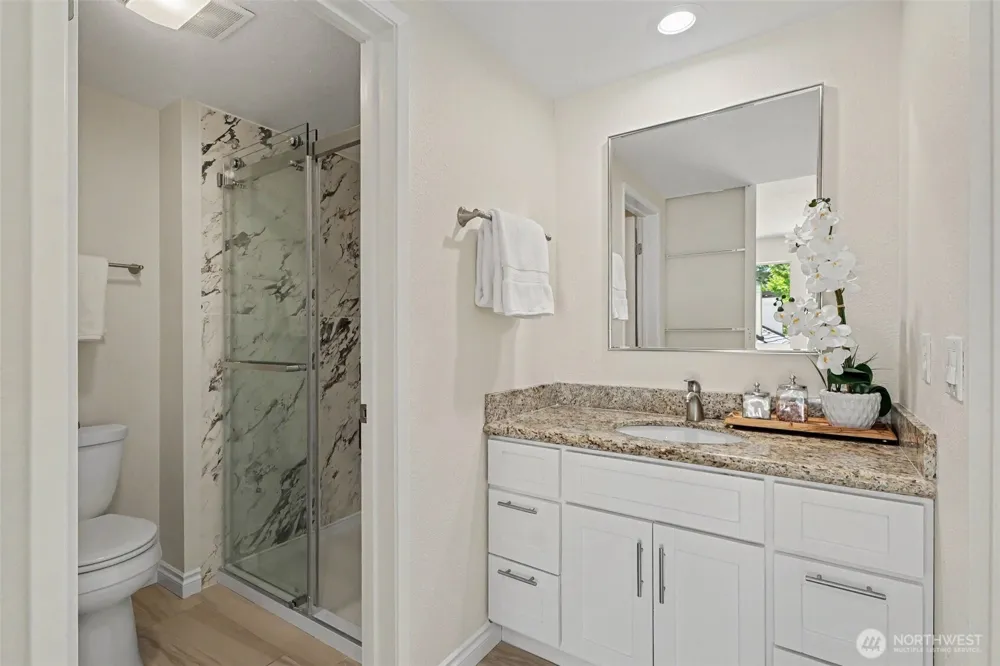 401 100th Ave NE #314 Bellevue, WA 98004