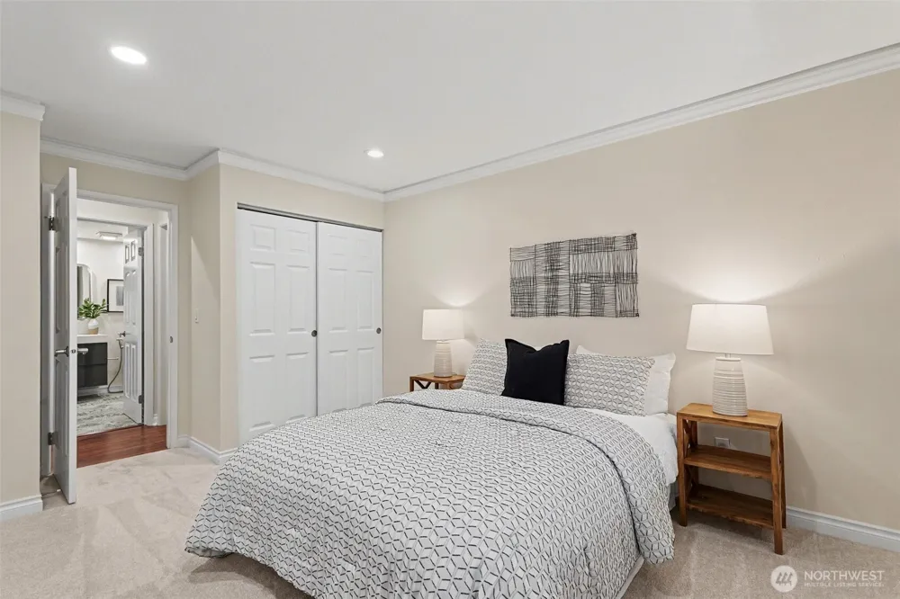 401 100th Ave NE #314 Bellevue, WA 98004