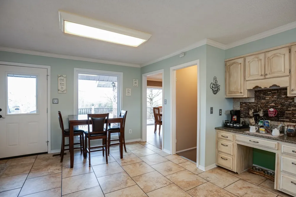 2743 Mouse Tail Rd Parsons, TN 38363