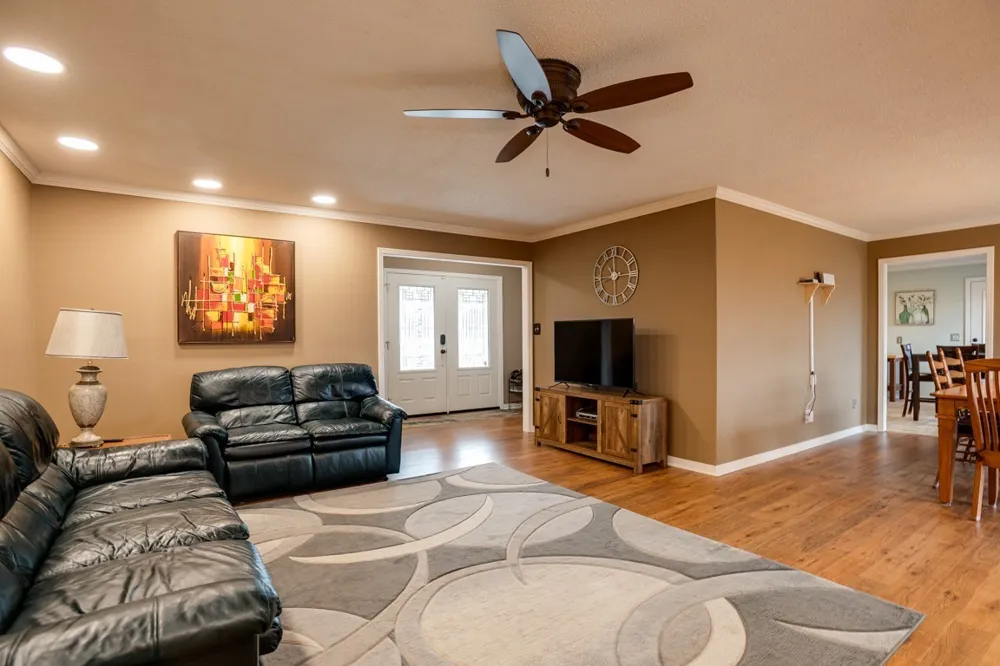 2743 Mouse Tail Rd Parsons, TN 38363