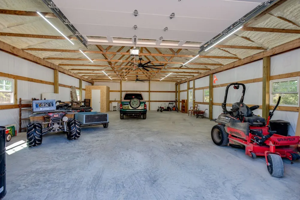 2743 Mouse Tail Rd Parsons, TN 38363