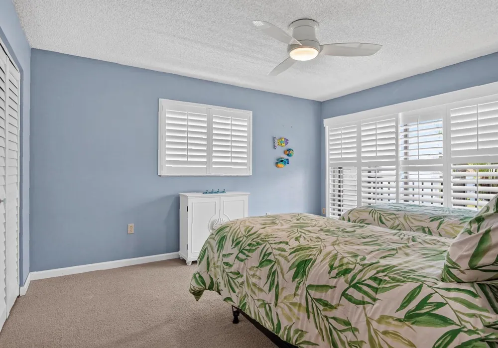 3400 TWIN LAKES TERRACE #201 Fort Pierce, FL 34951