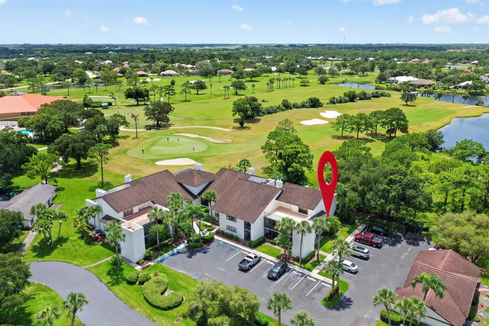 3400 TWIN LAKES TERRACE #201 Fort Pierce, FL 34951
