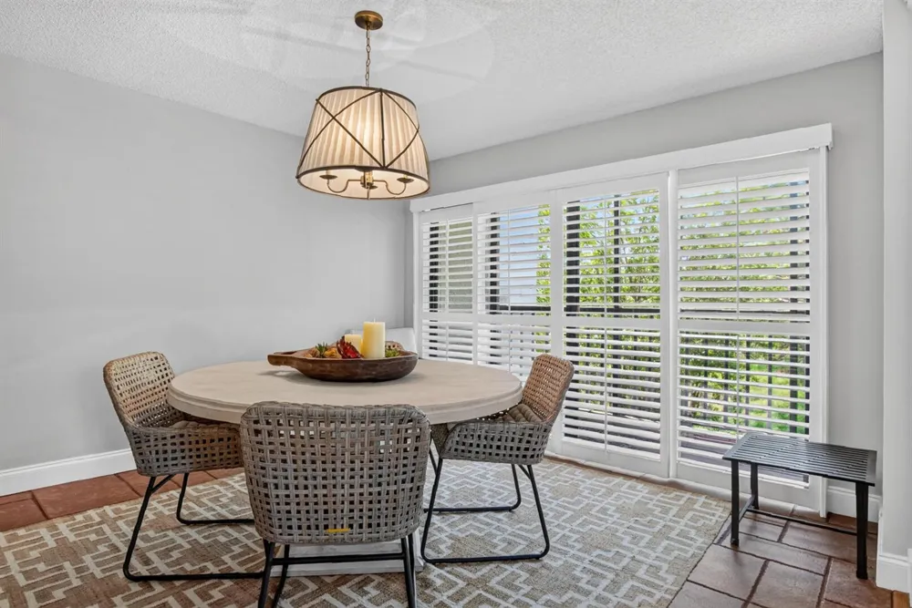 3400 TWIN LAKES TERRACE #201 Fort Pierce, FL 34951