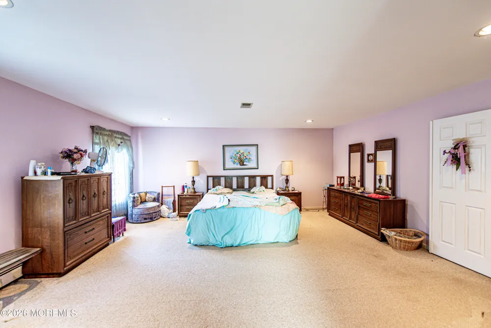 718 Colgate Avenue Lanoka Harbor, NJ 08734