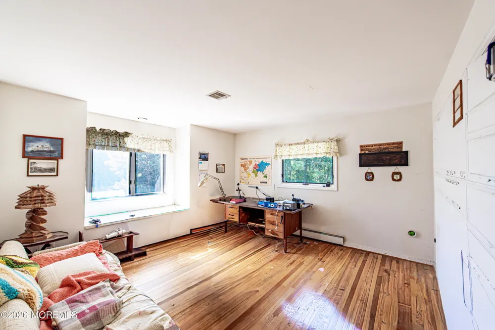 718 Colgate Avenue Lanoka Harbor, NJ 08734