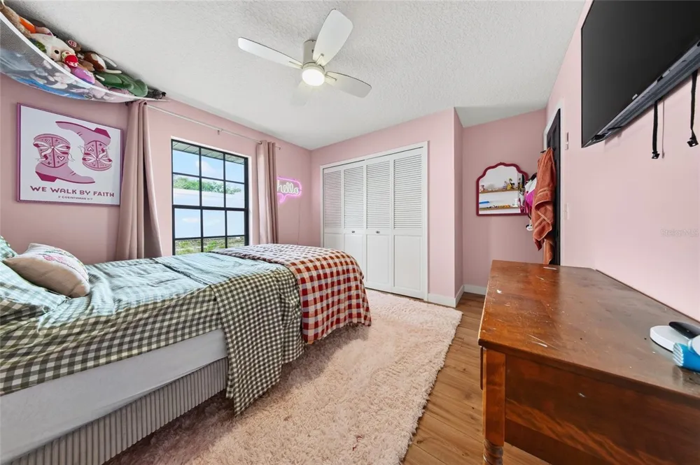 937 UTICA STREET Deltona, FL 32725