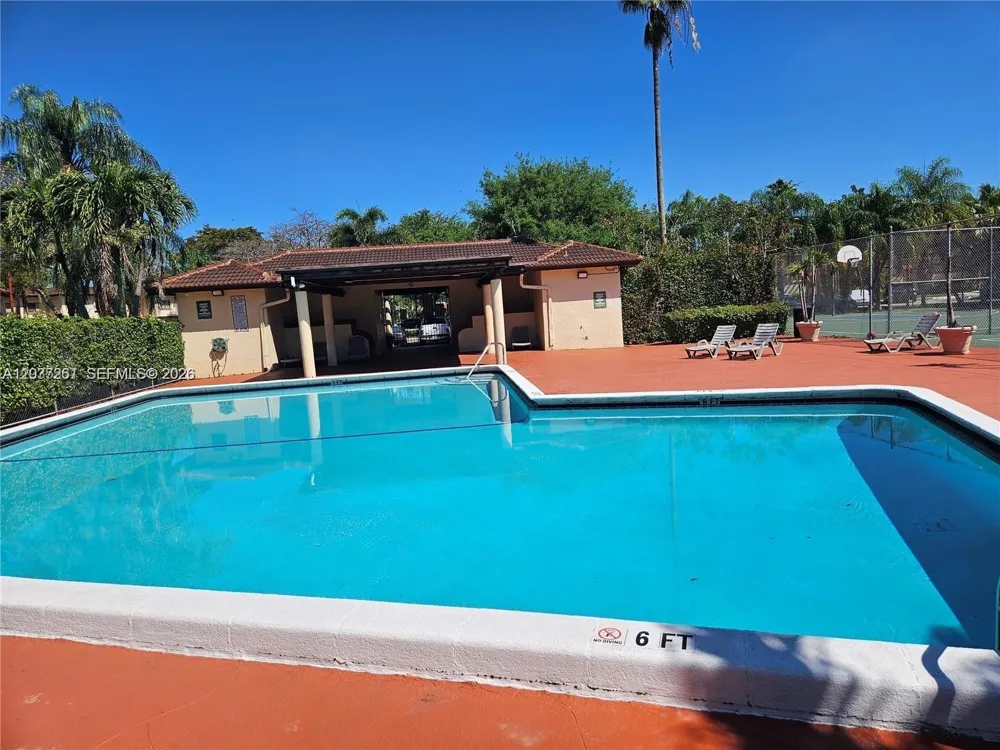 8837 NW 48th St #. Sunrise, FL 33351