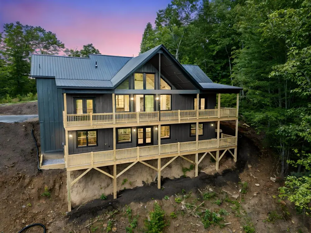 22 Hudson Springs Lane Murphy, NC 28906