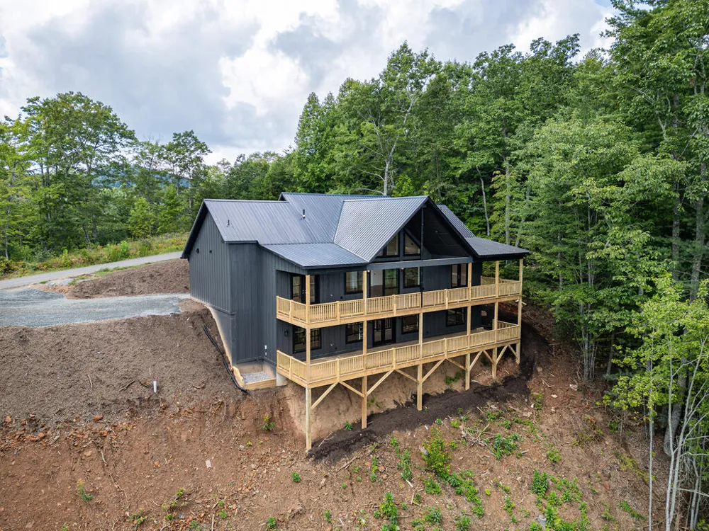 22 Hudson Springs Lane Murphy, NC 28906