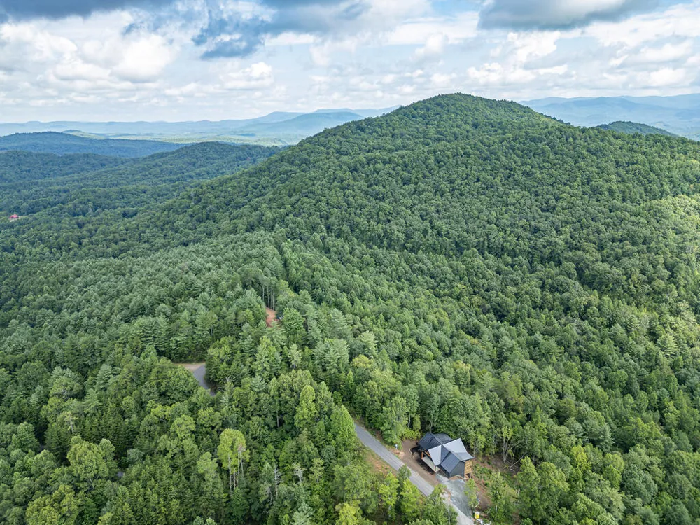 22 Hudson Springs Lane Murphy, NC 28906
