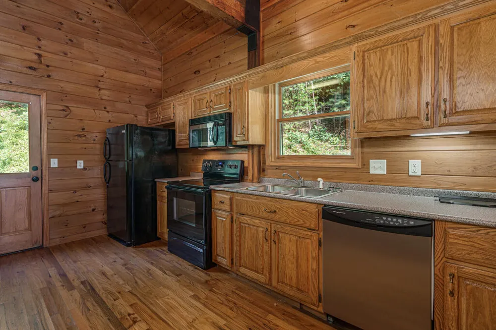 22 Hudson Springs Lane Murphy, NC 28906